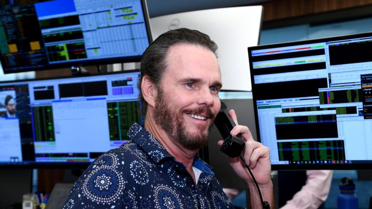 Actor Kevin Dillon's Tesla automatically brakes inside car wash, causing 4-car accident