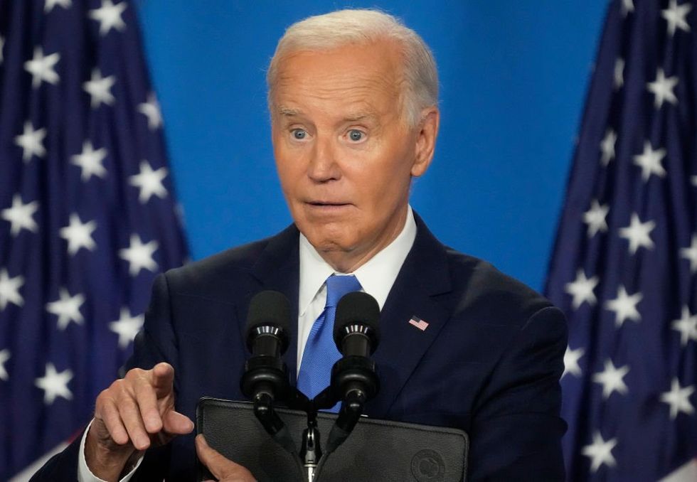 Biden appears to forget name of his secretary of defense, calls Lloyd Austin 'the black man'