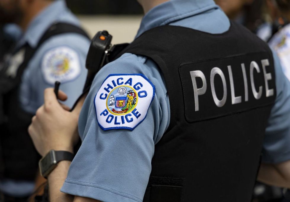 Chicago cops train to identify Tren de Aragua while mayor vows to shield illegal aliens from deportation: Report