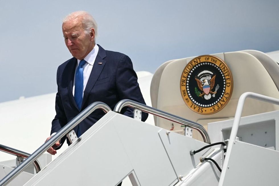 Did Nancy Pelosi hold a gun to Biden’s head?