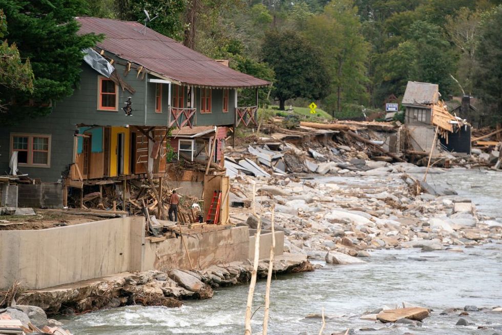 Group of migrants busted for looting Tennessee homes devastated by hurricane: Sheriff