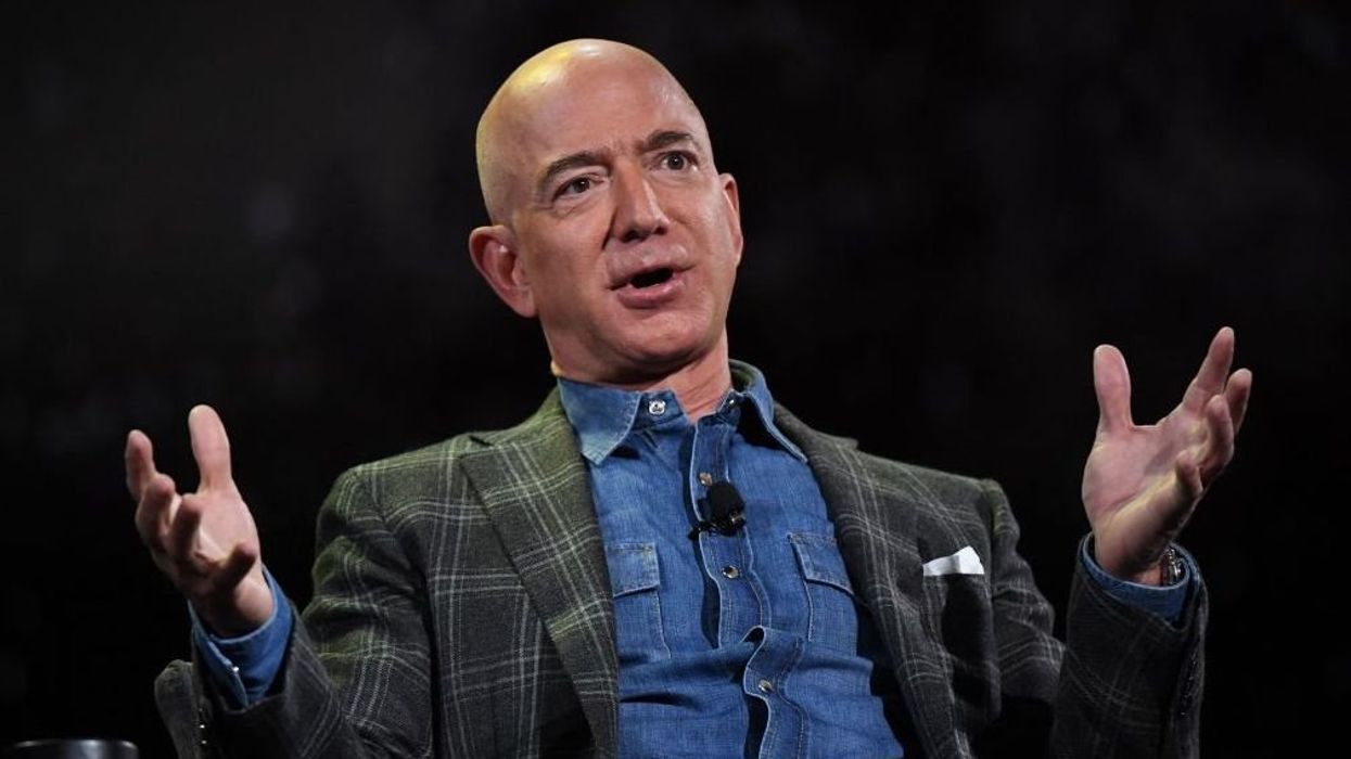 Jeff Bezos sends Washington Post staffers unwelcome message after they complain about their white male leaders