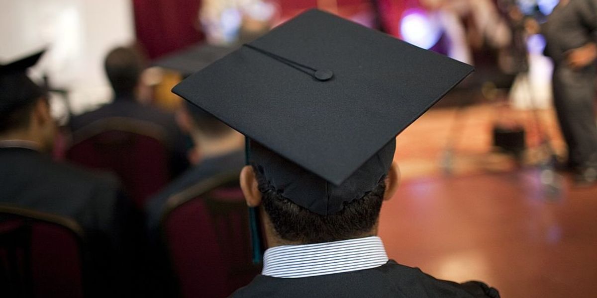 Oregon suspends high school graduation requirements to ‘disrupt