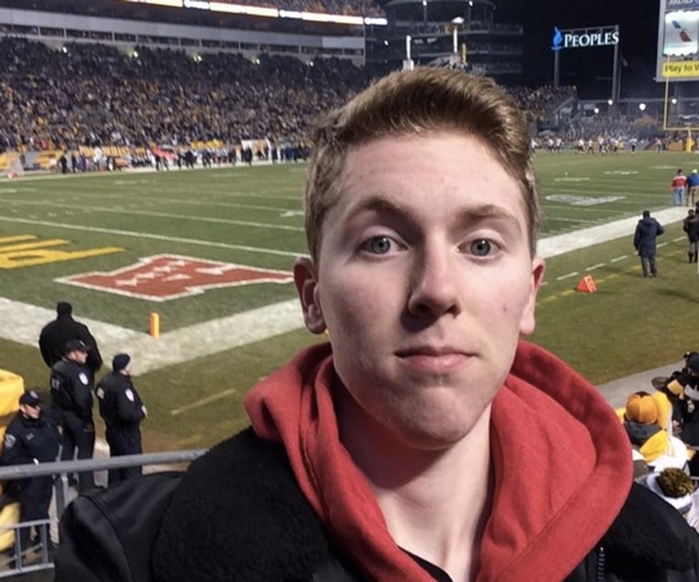 Steelers Fan Tweets Intention to Run Onto Field During Game. Apparently Stadium Security Is Social Media Savvy.