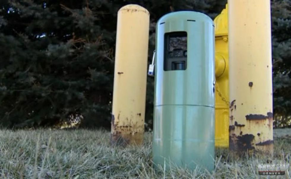 Local News Reporter Discovers Secret Spy Camera Outside a Post Office – but an Hour Later, It Was Gone