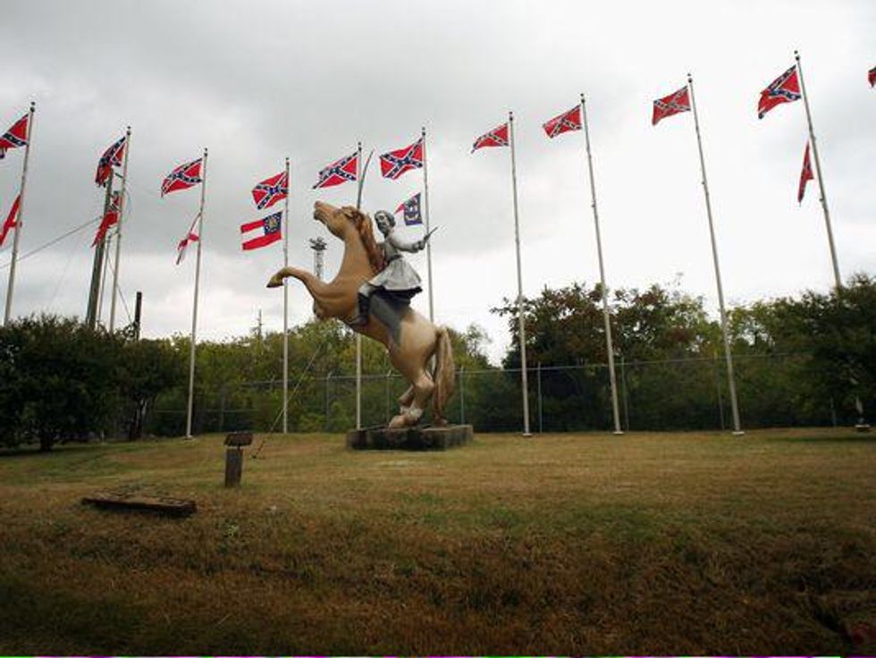 State Denies City Council Request to Cover Up Confederate Statue 'Based on What Might Be Offensive