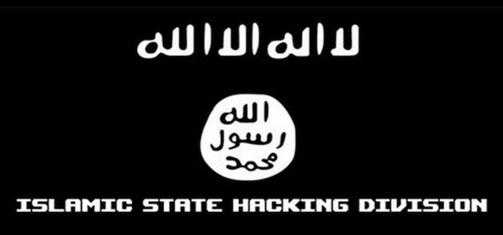 Islamic State Hacking Group Had Two-Word Answer When Asked If It Could've Hacked Hillary’s Server