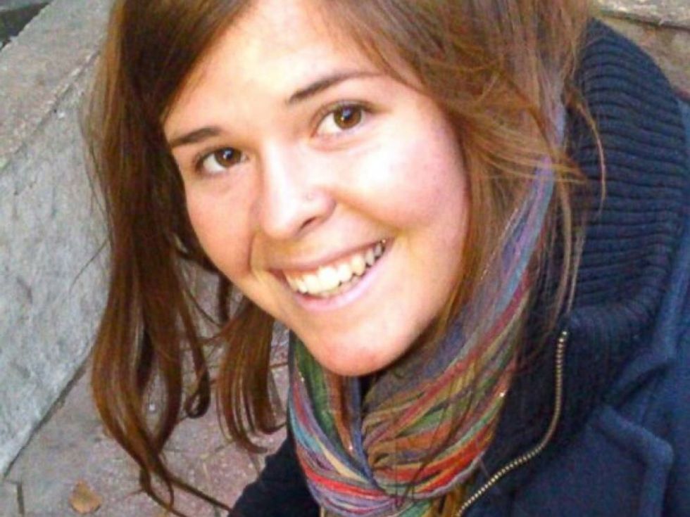 American Hostage Kayla Mueller Was Repeatedly Raped by Islamic State Leader Before Death, U.S. Finds