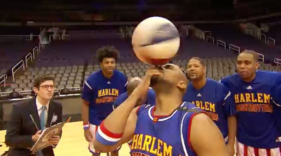 Seven World Records Set by Harlem Globetrotters in One Video