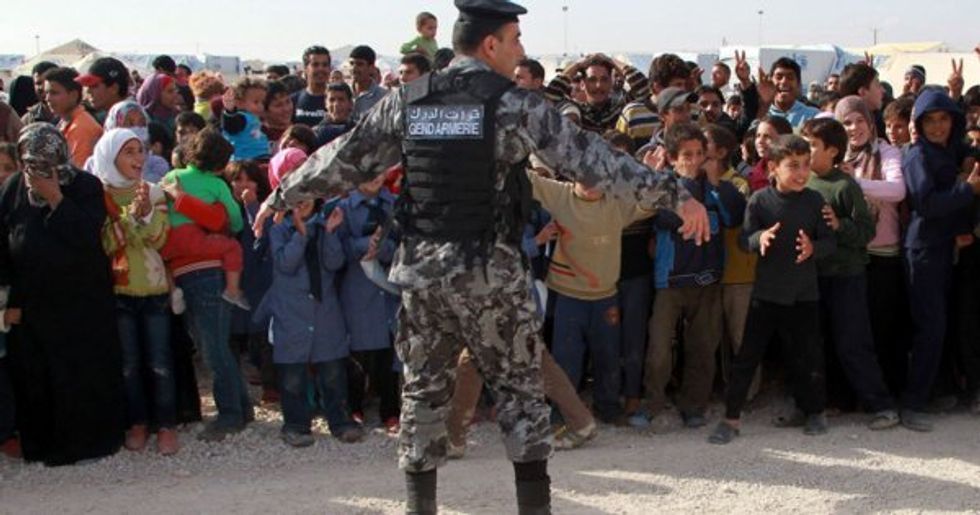 Number of Syrian Refugees Awaiting Entry to Jordan at 12,000 – and 'It's Increasing\