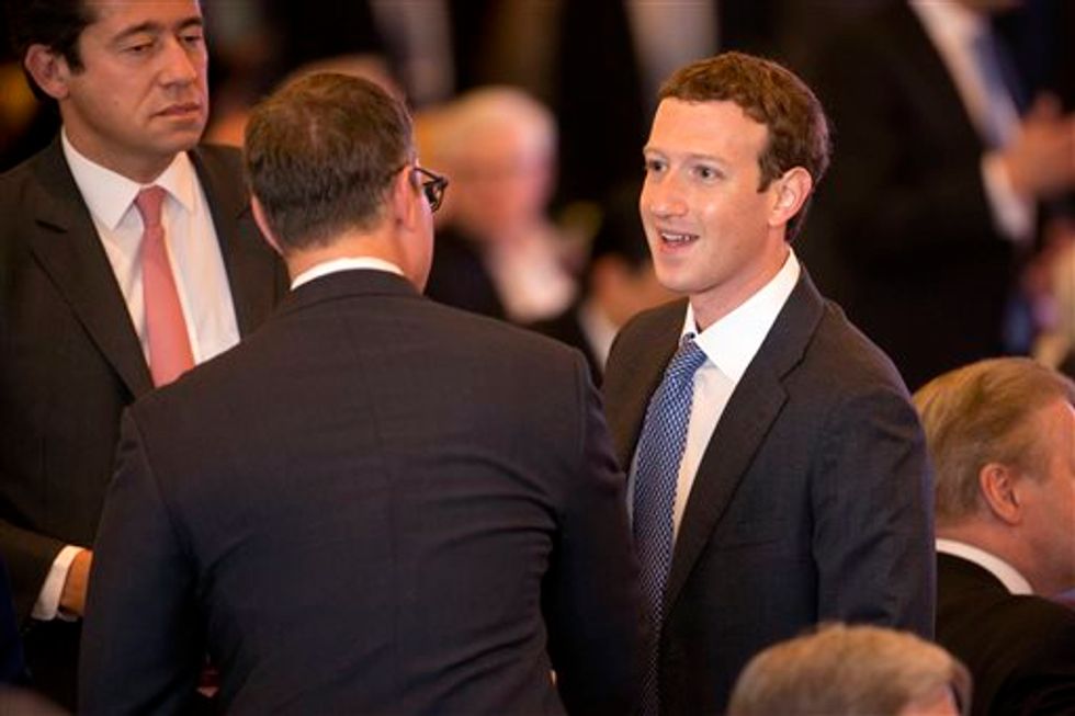 Facebook's Zuckerberg Meets with China's Propaganda Chief 