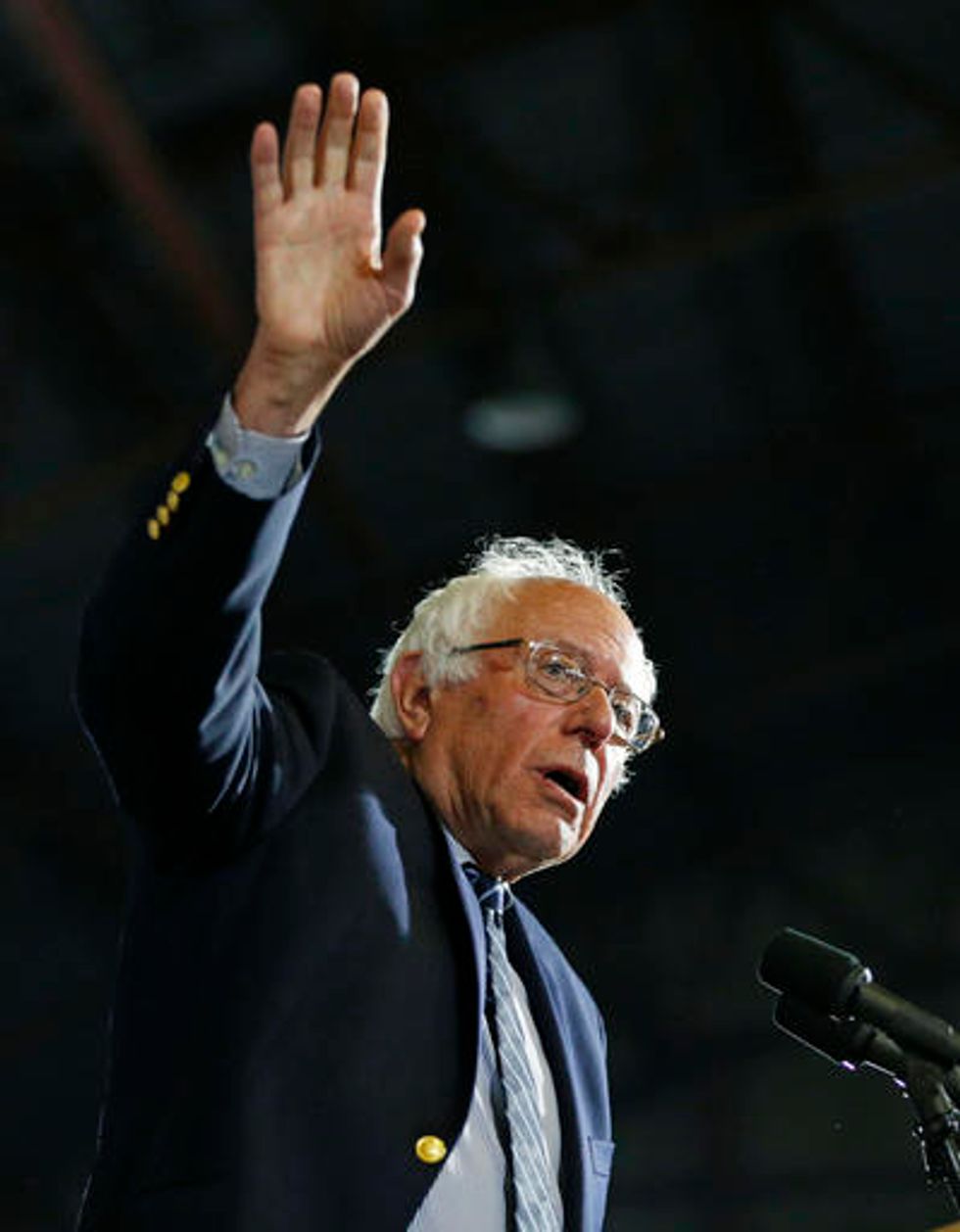 Despite Apparent Clinton Win, Sanders Vows to Take Primary Fight 'To Philadelphia