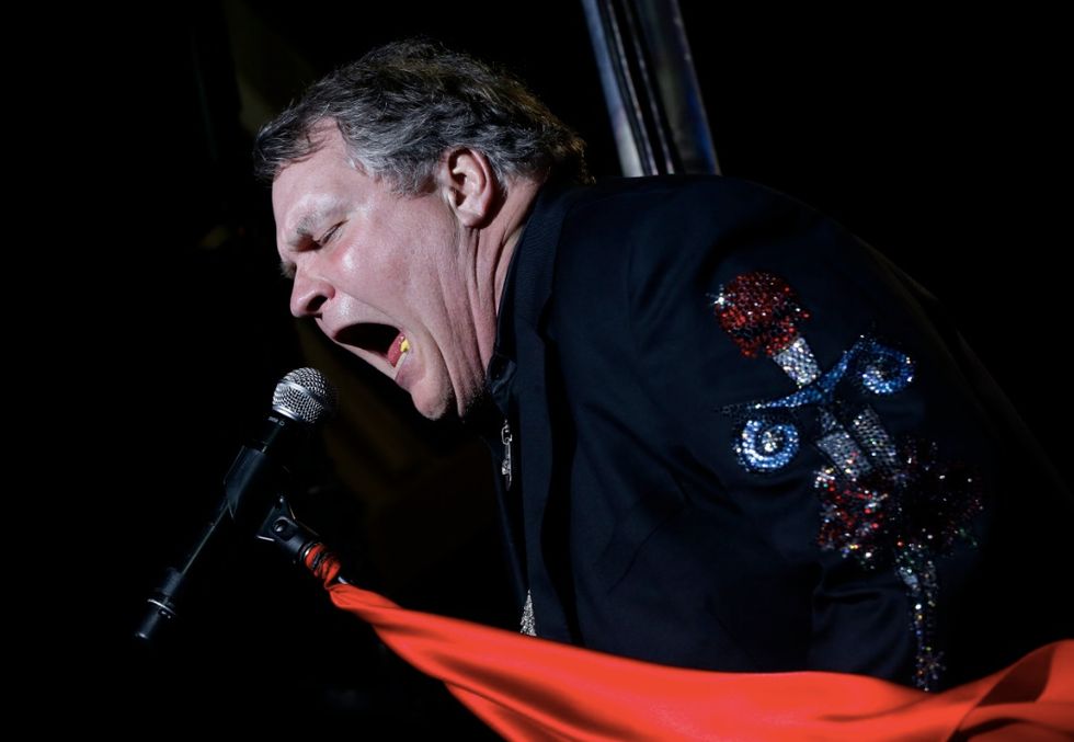 Rock Singer Meat Loaf Collapses During Concert in Canada