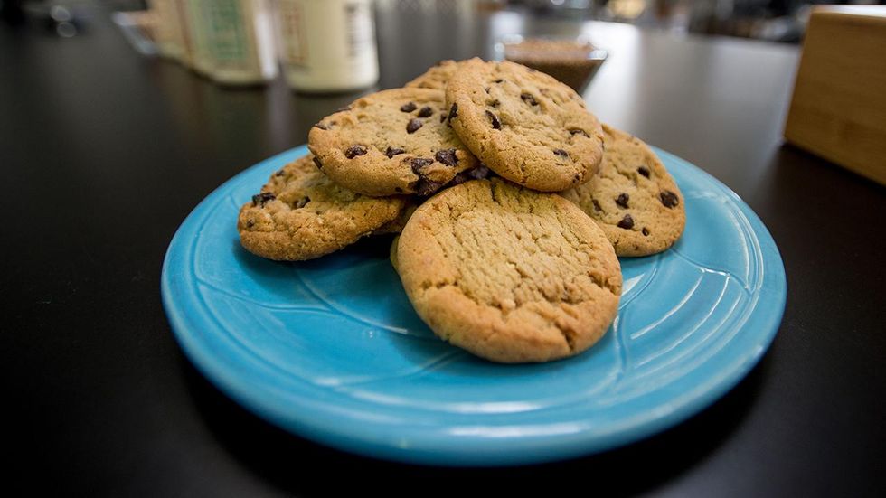 Neighbors in Cedar Falls, Iowa, call police on 10-year-old selling cookies to pay for school clothes