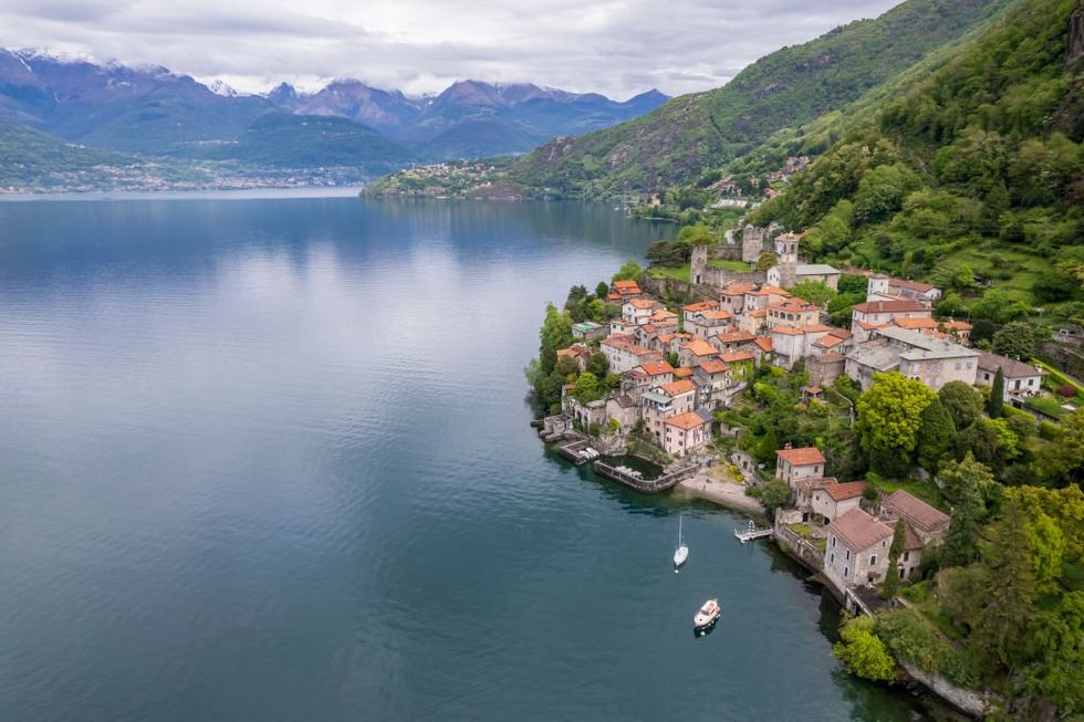 When in Italy: Zipping to Lake Como in an Alfa Romeo Giulia