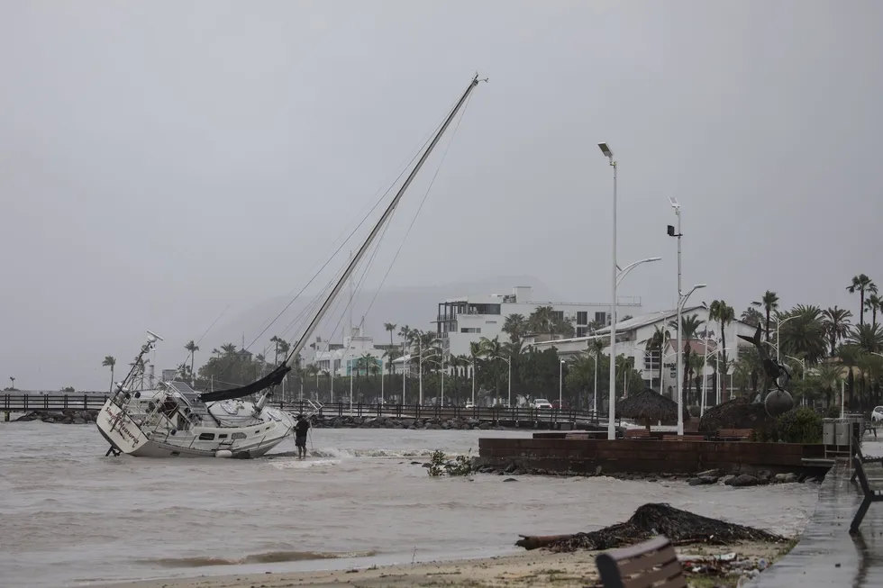 One-legged man who went viral for facing hurricane in his sailboat has lengthy criminal history