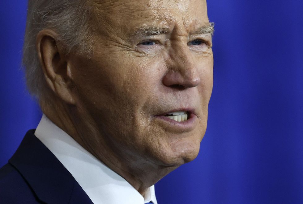 Biden blames the media for Harris losing over negative views about the economy