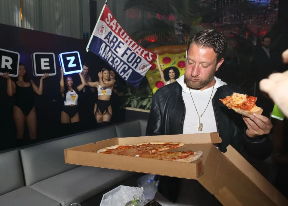 'I'm gonna cry': Barstool Sports' Dave Portnoy saves veteran-owned pizza place