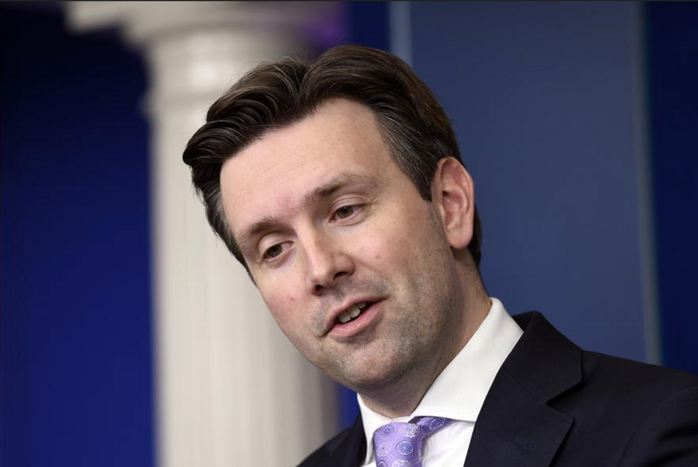 White House: Obama Knew Clinton's Email Address