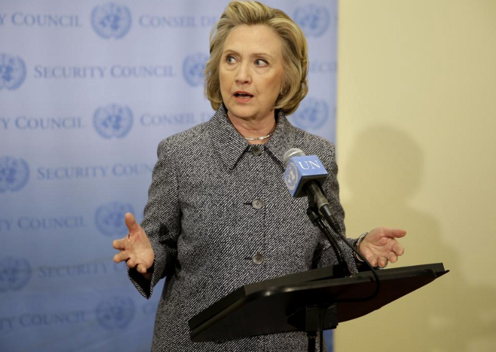 Clinton, Not Yet a Candidate, Coordinated With Super PAC Over Email Scandal