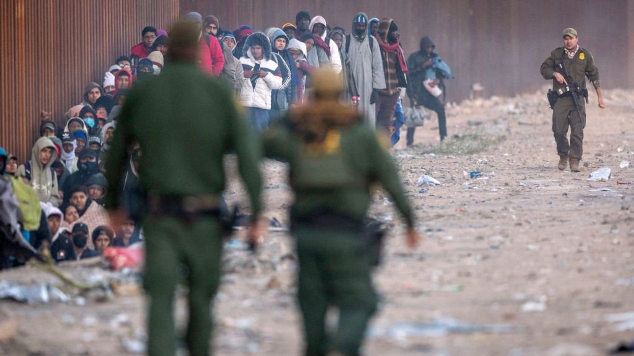 Mexican cartels offer VIP smuggling packages to illegal aliens — $6,000 to $15,000 per person