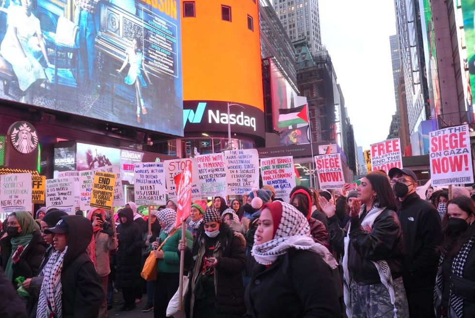 Pro-Palestine leftists swarm Times Square, demand 'intifada' hours after ISIS radical allegedly murders 15 in New Orleans