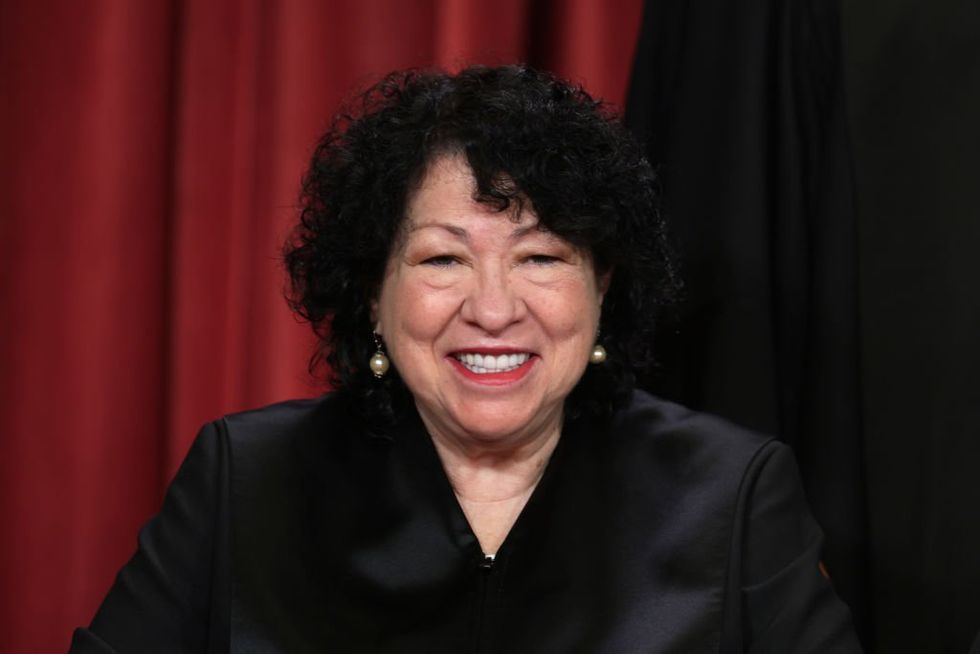 Sonia Sotomayor's security officers shoot armed teen carjacking suspect outside justice's DC condo