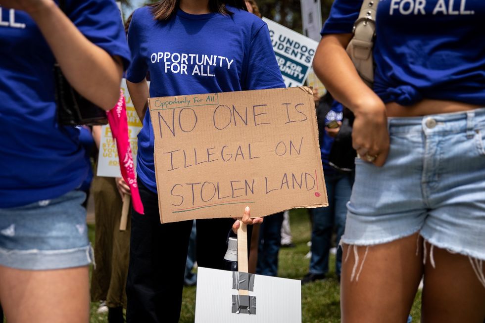 VIDEO: Noncitizens in Arizona apparently admit to registering to vote and say they support Kamala Harris