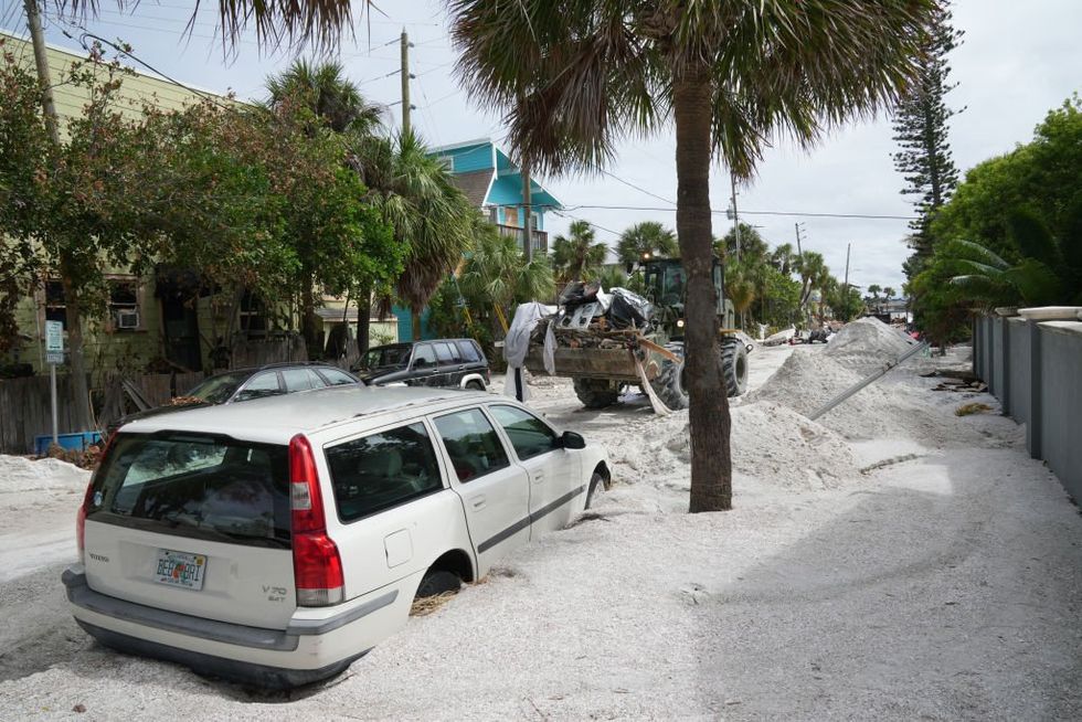 ‘You’re gonna die’: Tampa mayor issues blunt warning to residents ignoring evacuation orders as Hurricane Milton approaches